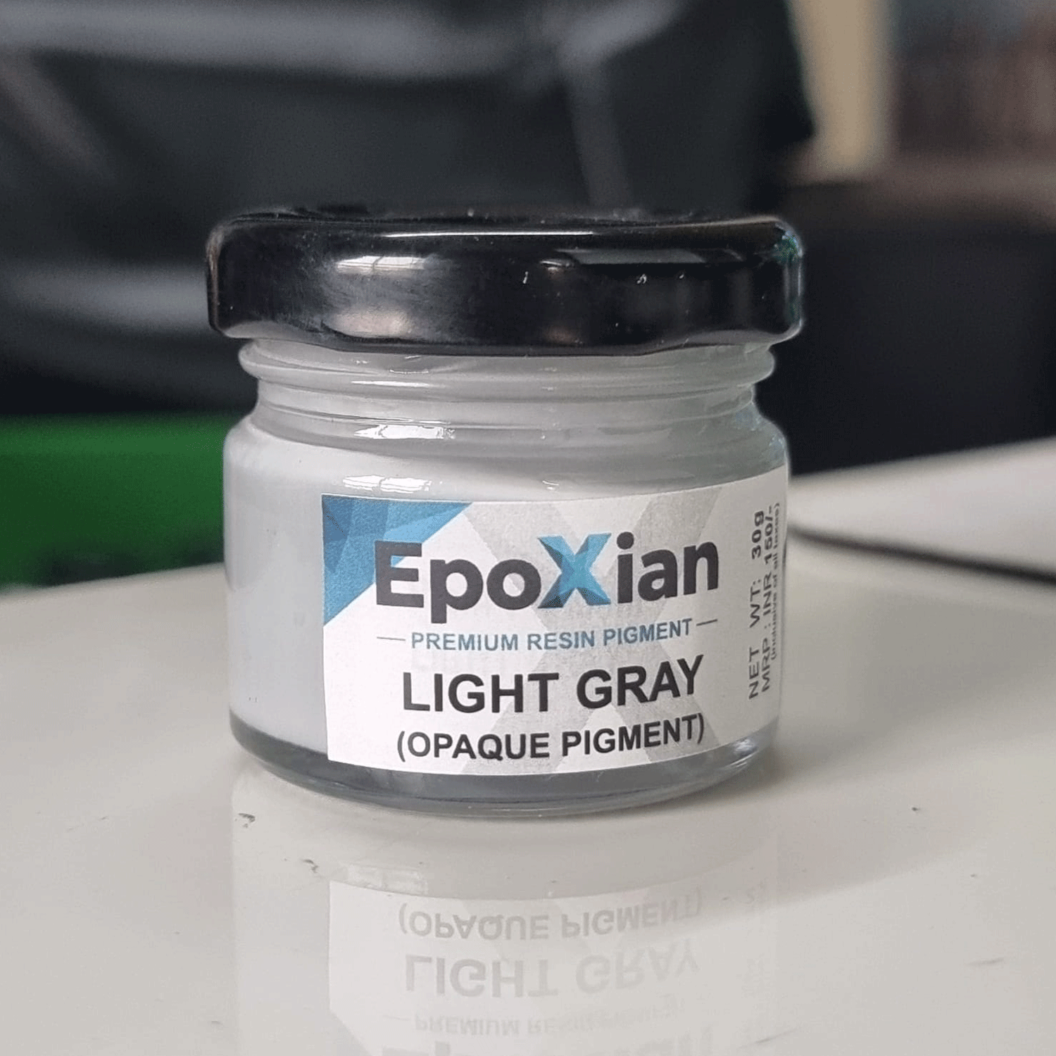 Light Gray Resin Opaque Pigment Paste hover
